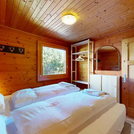 At The Bottom Of The Slopes In Crans-montana, Cosy Atmosphere * Crans-Montana