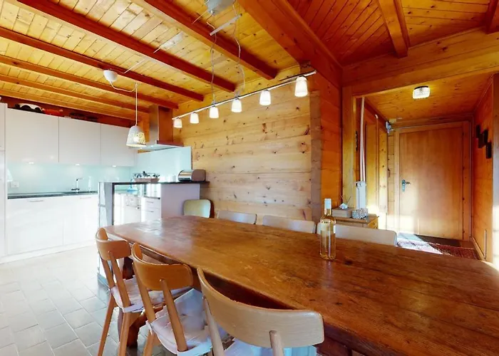 Apartament At The Bottom Of The Slopes In Crans-montana, Cosy Atmosphere *